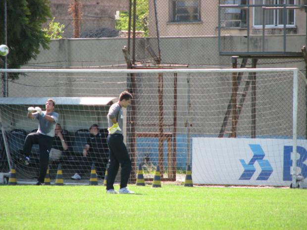 Victor reconhece erro no primeiro gol do Liverpool Isadora Neumann/ Victor reconhece erro no primeiro gol do Liverpool Isadora Neumann/