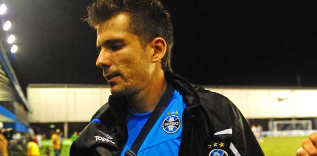 Lesão no ombro afasta goleiro Victor por 30 dias no Grêmio Ricardo Duarte/