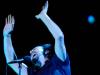 Eddie Vedder e a banda subiram ao palco com a música Why Go, sucesso do primeiro álbum da banda