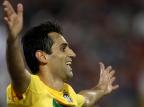 Jonas comemora gols pela Seleção: "Tarefa cumprida" Marwan Naamani, AFP/ Jonas comemora gols pela Seleção: "Tarefa cumprida" Marwan Naamani, AFP/