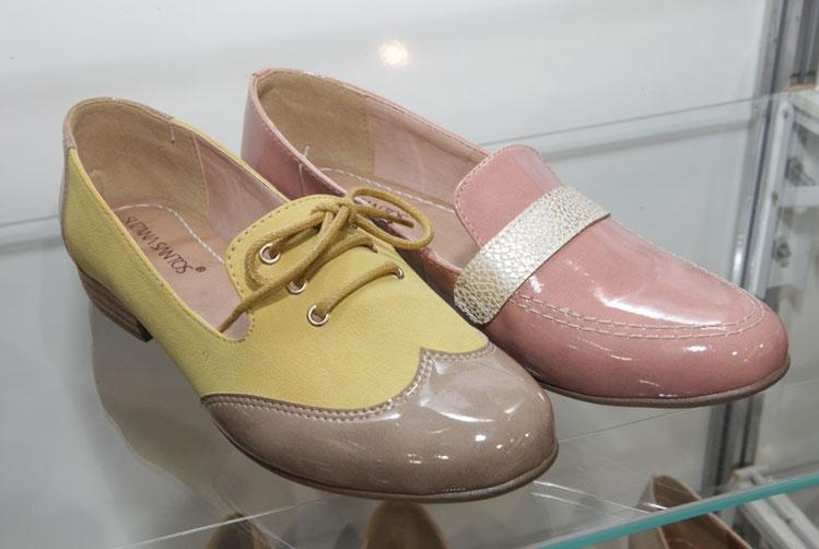 Mocassim para mulheres é aposta para quem não curte saltos:imagem 10
