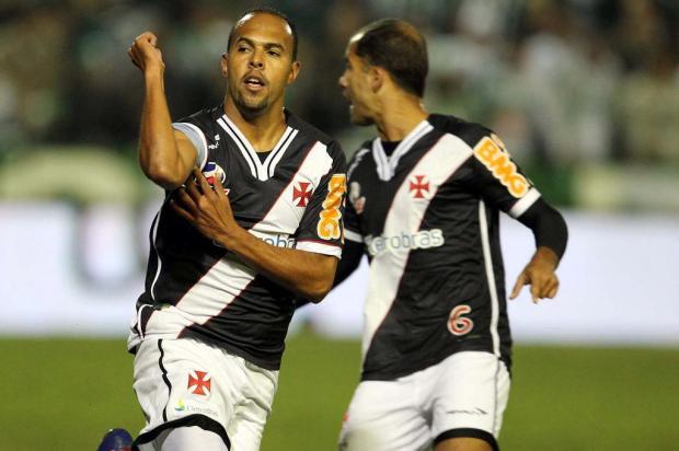Alecsandro vibra com gol na vitória do Vasco: "Marcar contra o Flamengo é especial" Fábio Borges/FOTOCOM.NET