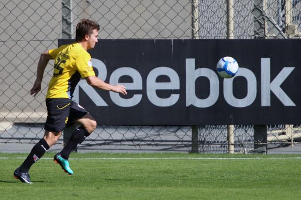 Inter tenta antecipar liberação de Dagoberto para janeiro Flávio Pereira/Vipcomm, Divulgação/