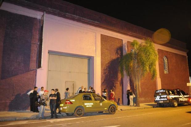 Trabalhador morre em casa noturna da Capital Adriana Franciosi/Agencia RBS Trabalhador morre em casa noturna da Capital Adriana Franciosi/Agencia RBS