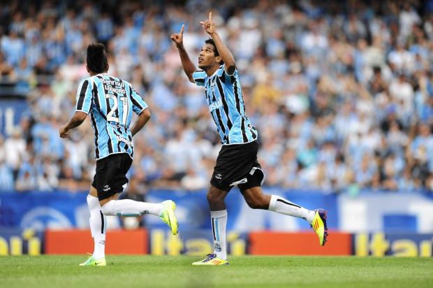 Brandão permanecerá até a metade de 2012 no Grêmio Ricardo Duarte/Agencia RBS Brandão permanecerá até a metade de 2012 no Grêmio Ricardo Duarte/Agencia RBS