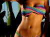 Mais chic que hippie, combinar grafismo tribal e tie-dye são pura classe