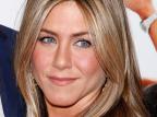 Jennifer Aniston e Dennis Quaid são confirmados em filme com história anterior a "Jackie Brown" AP/ Jennifer Aniston e Dennis Quaid são confirmados em filme com história anterior a "Jackie Brown" AP/