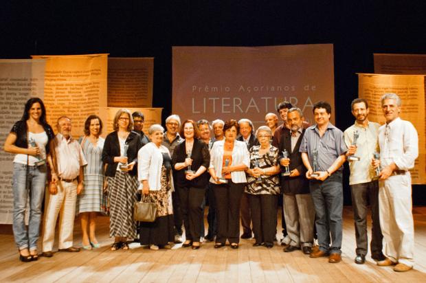 Anunciados na noite desta segunda os vencedores do Açorianos de Literatura 2011 Schari Kozak, Divulgação/ Anunciados na noite desta segunda os vencedores do Açorianos de Literatura 2011 Schari Kozak, Divulgação/