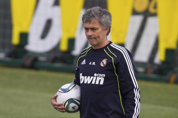 José Mourinho minimiza recordes no Espanhol: "Meta é o título" Paul White/AP José Mourinho minimiza recordes no Espanhol: "Meta é o título" Paul White/AP
