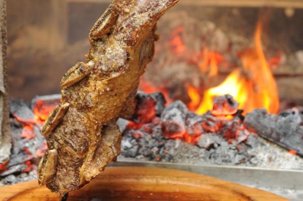 Carne será o primeiro item a ter preço reduzido devido ao corte de impostos Fernando Gomes/Agencia RBS Carne será o primeiro item a ter preço reduzido devido ao corte de impostos Fernando Gomes/Agencia RBS