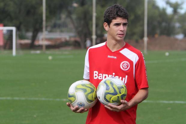 Oscar estará em campo no Gre-Nal Lucas Uebel/Vipcomm