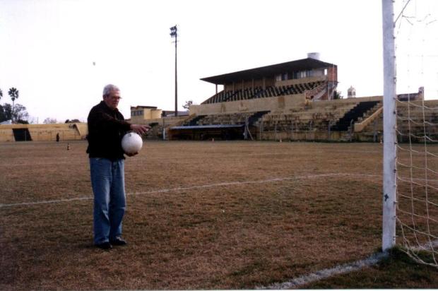 Morre ex-jogador do Inter Carlos Calvet Marcos Cruz/Ver Descrição