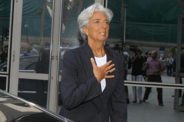 Polícia francesa revista a residência da chefe do FMI Jacques Brinon/AP