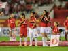 Crianças entraram em campo com jogadores do Inter na partida contra o Once Caldas