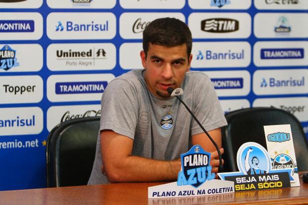 André Lima treinará em dois turnos até ficar à disposição de Caio Jr. Lucas Uebel/Gremio.net