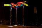 À sombra das árvores artificiais: esculturas iluminam a Orla do Guaíba (Tárlis Schneider/Agencia RBS)
