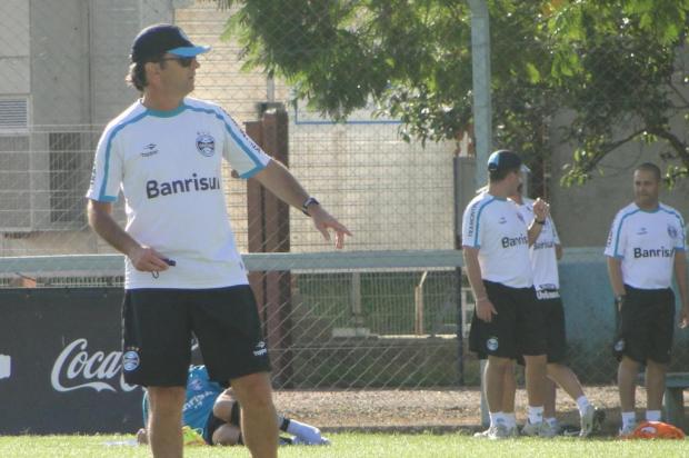 Caio Júnior esconde escalação e deve fazer treino fechado neste sábado Isadora Neumann/Agência RBS Caio Júnior esconde escalação e deve fazer treino fechado neste sábado Isadora Neumann/Agência RBS