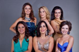 Série "As Brasileiras" estreia nesta quinta-feira após o "BBB" na RBS TV Ique Esteves/TV Globo/Divulgação Série "As Brasileiras" estreia nesta quinta-feira após o "BBB" na RBS TV Ique Esteves/TV Globo/Divulgação