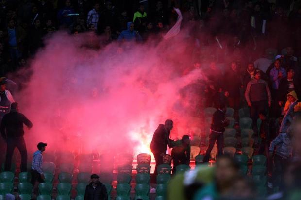 Confrontos após partida de futebol deixam pelo menos 73 mortos no Egito AFP/