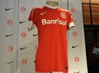 FOTO: Inter apresenta novo uniforme com parceria da Nike Ronaldo Bernardi/