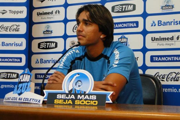 Moreno destaca rápido entrosamento com Kleber no ataque do Grêmio Adriano de Carvalho/AgênciaRBS