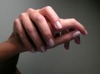 Vídeo: como é a aplicação do esmalte em gel Cynthia Vanzella/Agencia RBS