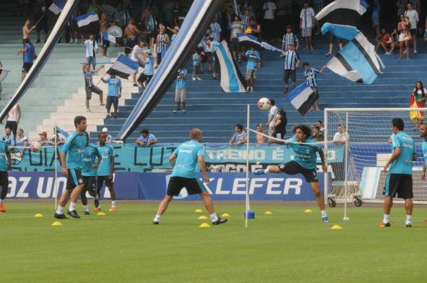 Torcedores acompanham último treino do Grêmio antes do clássico Arivaldo Chaves/Agencia RBS