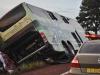 Acidente grave envolvendo um ônibus matou ao menos três pessoas e deixou ao menos 30 feridos, em Coxilha, no norte do Estado