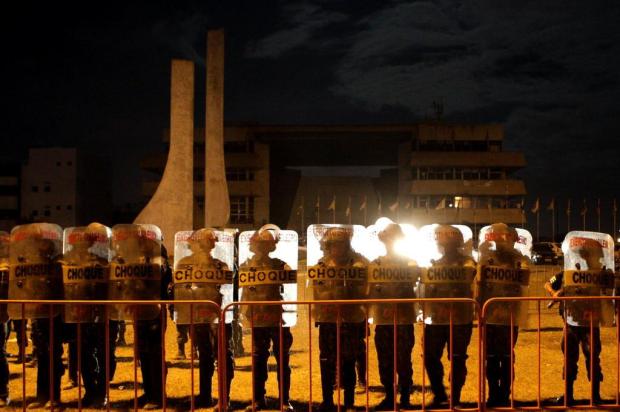 Exército descarta invasão da Assembleia baiana Ernesto Rodrigues/AE