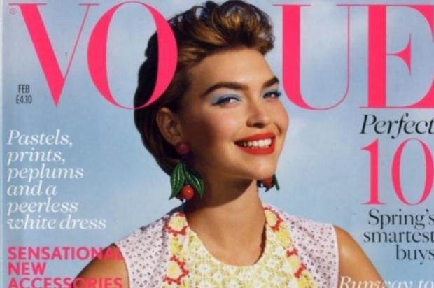 Sorriso em alta: capas de revista e campanhas de moda trazem modelos sorrindo Divulgação/Vogue Sorriso em alta: capas de revista e campanhas de moda trazem modelos sorrindo Divulgação/Vogue