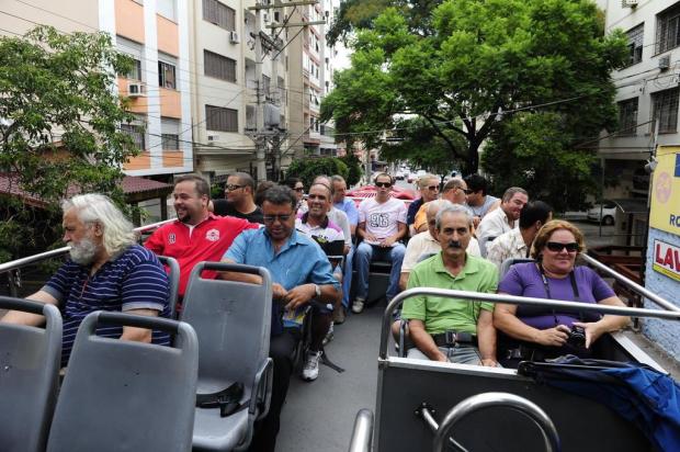 Curso ensina a taxistas orientações turísticas para visitantes na Capital Ronaldo Bernardi/Agencia RBS Curso ensina a taxistas orientações turísticas para visitantes na Capital Ronaldo Bernardi/Agencia RBS