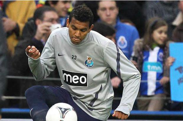 Imprensa portuguesa aponta Souza como possível reforço do Grêmio Reprodução, A Bola/