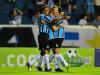 Aos 24 minutos do primeiro tempo, Douglas Grolli marcou o segundo e colocou o Grêmio na frente no placar