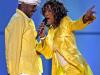 A cantora teve um casamento conturbado com Bobby Brown por 14 anos, de quem se separou em 2006