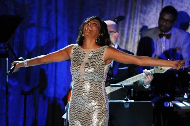 Whitney Houston: nascida para o estrelato, mas vencida pelas drogas Mark Ralston/AFP