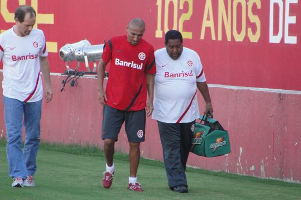 Guiñazu desfalca o Inter por pelo menos 15 dias devido à lesão no joelho esquerdo Alexandre Ernst/
