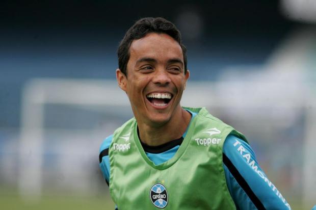 A hipótese Lúcio: escanteado no Grêmio, lateral é cogitado pelo Cruzeiro Wesley Santos/PressDigital/PressDigital A hipótese Lúcio: escanteado no Grêmio, lateral é cogitado pelo Cruzeiro Wesley Santos/PressDigital/PressDigital