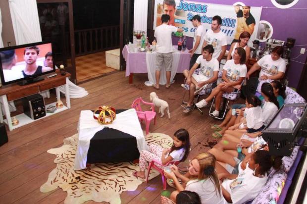 Amigos torcem por Jonas em Lajeado Frederico Sehn/Especial