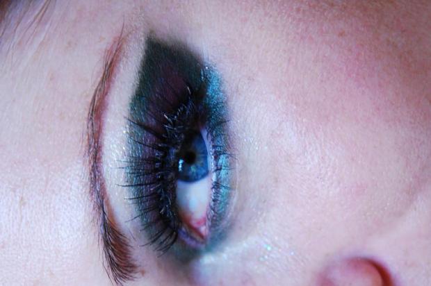 Excesso de maquiagem e pinturas para o Carnaval pode prejudicar os olhos Stock Photos/Divulgação Excesso de maquiagem e pinturas para o Carnaval pode prejudicar os olhos Stock Photos/Divulgação