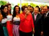Dilma experimentou grão de uva durante visita aos Pavilhões