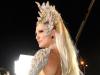 A rainha da bateria da Mocidade, Antônia Fontenelle, conduziu o desfile que homenageou Cândido Portinari
