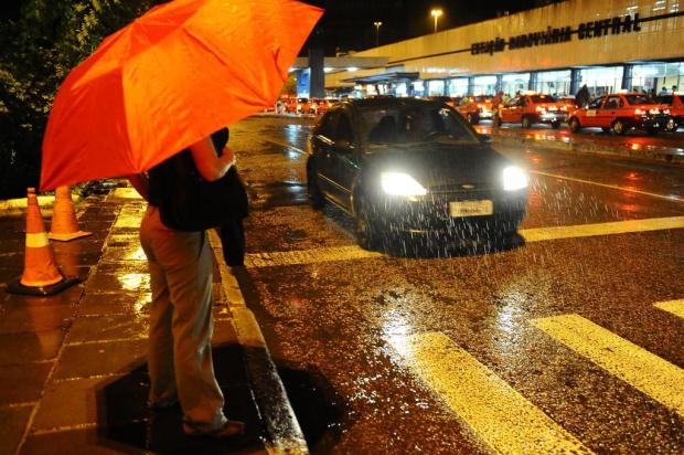 Chuva forte complica início da manhã na Região Metropolitana Emílio Pedroso/Agencia RBS