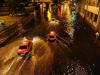 Depois da forte chuva das últimas horas, motoristas enfrentaram ruas alagadas no centro da Capital