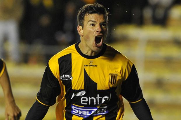 Bolivianos entram na briga com Inter e Santos na Libertadores Aizar Raldes,AFP/ Bolivianos entram na briga com Inter e Santos na Libertadores Aizar Raldes,AFP/