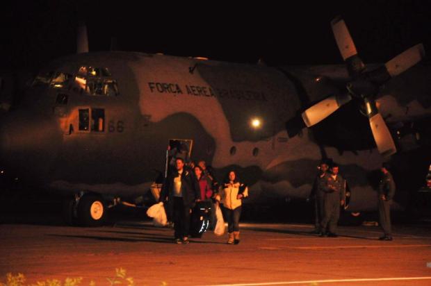 Avião com pesquisadores resgatados da Antártica pousa em Pelotas Nauro Junior/Agencia RBS