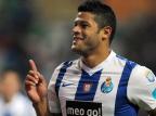 Hulk pode substituir Drogba no Chelsea  Paulo Duarte/AP