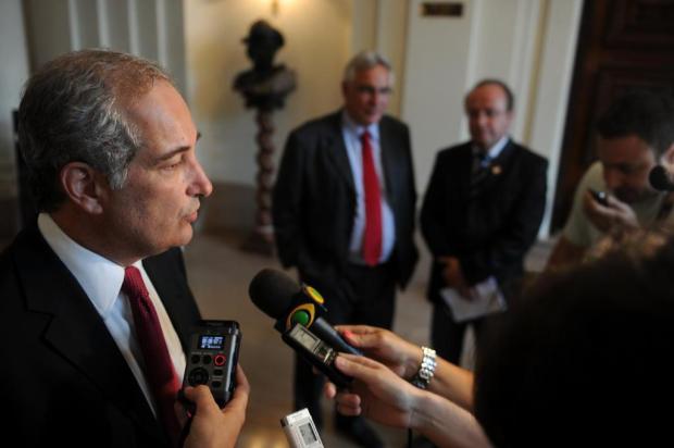 Apesar de nota da Andrade Gutierrez, Luigi mantém a cautela Mauro Vieira/Agencia RBS Apesar de nota da Andrade Gutierrez, Luigi mantém a cautela Mauro Vieira/Agencia RBS
