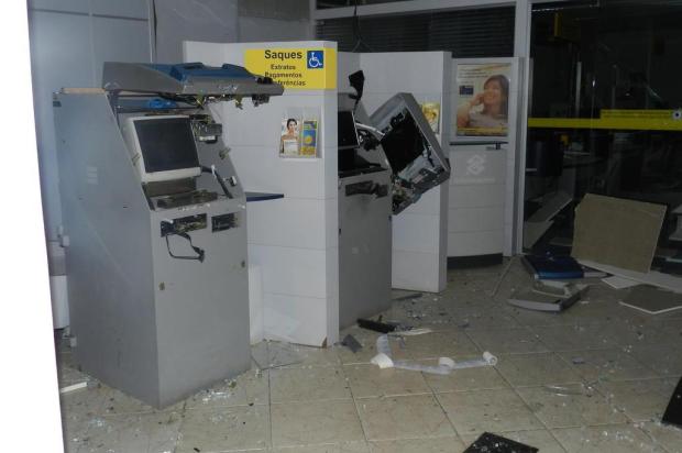 Quadrilha explode agência bancária em Ipê, na serra gaúcha Ronei Marcilio/Leitor-repórter