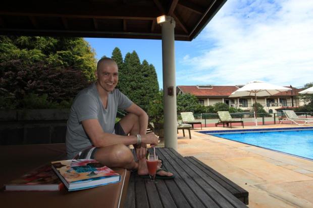 Em luta contra o câncer, Reynaldo Gianecchini renova as energias em Gramado Cleiton Thiele/Divulgação