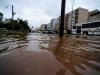 Na avenida João Pessoa, água invadiu imediações da Redenção